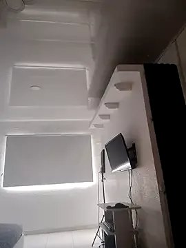 Natasha_miilf on StripChat 