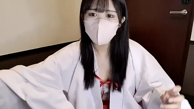 Nemu_chan_ on StripChat