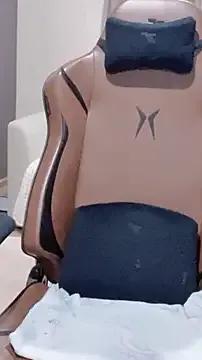 nenechuchu on StripChat 