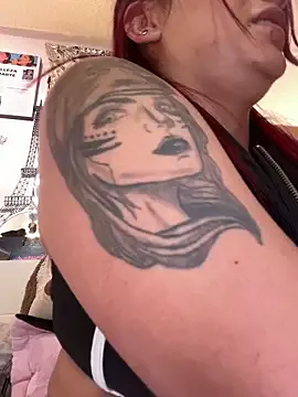 Nicol_V on StripChat