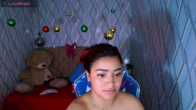 NicolleTaylor on StripChat