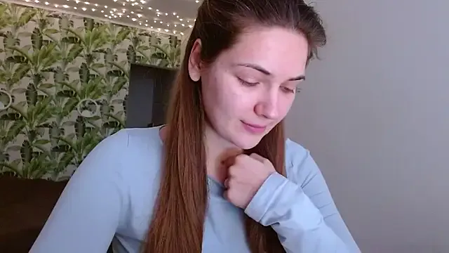 Olivia_shine on StripChat