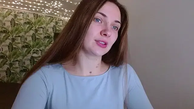 Olivia_shine on StripChat