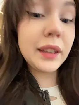Peachy_Dream — Chloe take off her panty too!!