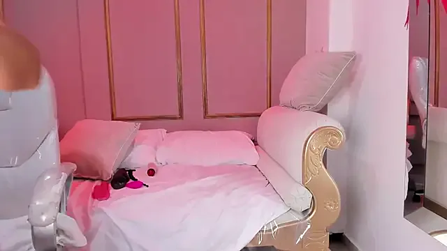 PerlaPreciosa on StripChat