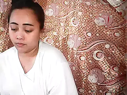 Pinay_Chubby20 on StripChat