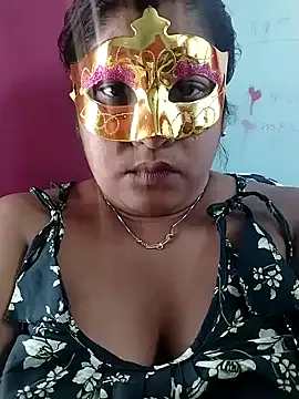 pinkisaha75 on StripChat