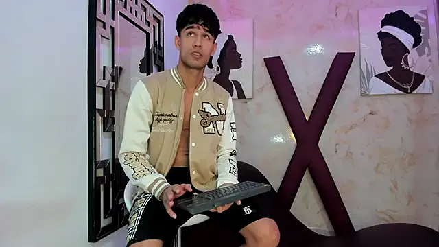 PRETTY_COCK1 — Freechat on StripChat