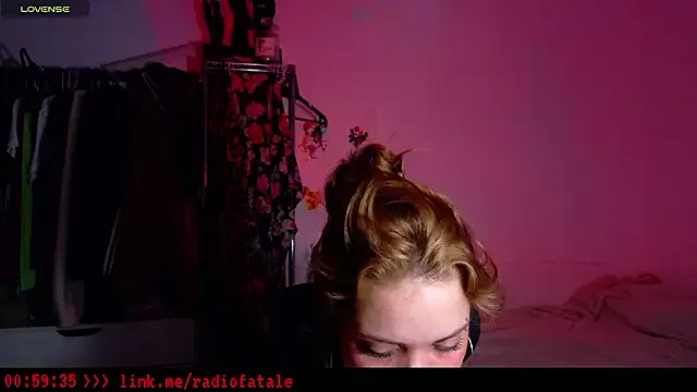 radiofatale —   NAKED TICKET SHOW  