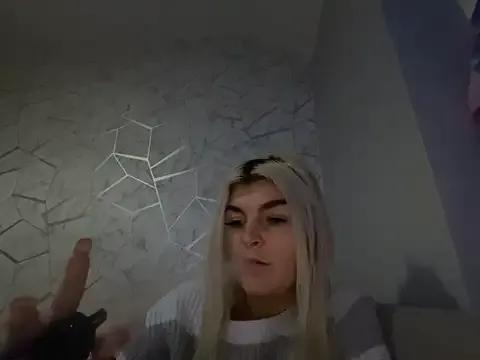 rosie-hipstergal — Naughty Newbie - Be kind to me <3