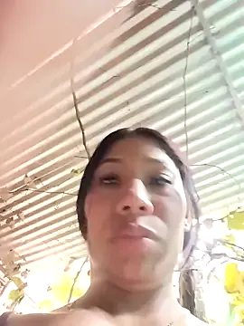 Rous-squir on StripChat