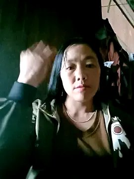 Sara_pusyy on StripChat 