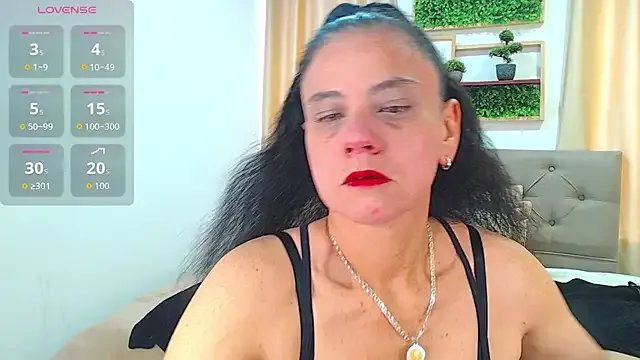 sasi_luna on StripChat 