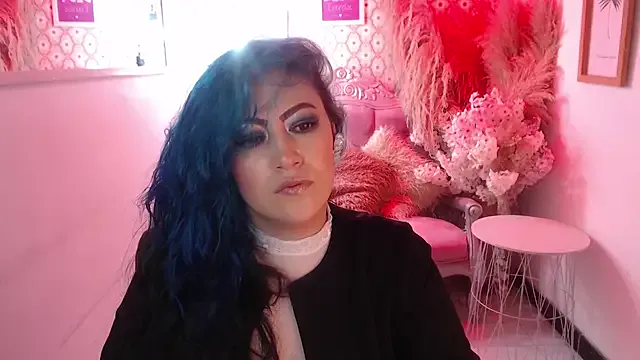 scarleth_blue on StripChat