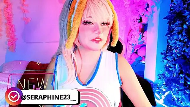 seraphine23 on StripChat