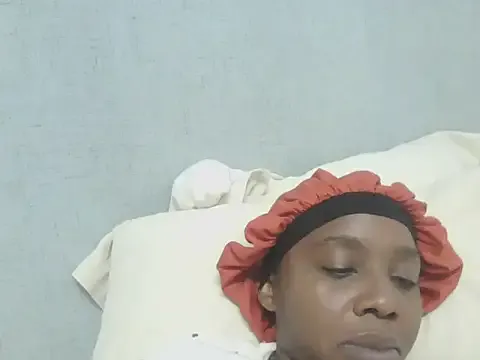 Sexxybella27 on StripChat