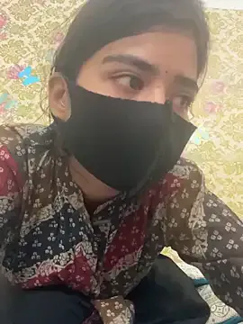 Sexykhushi041 on StripChat