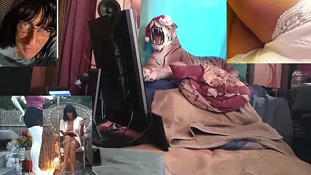 SissiDomination on StripChat 