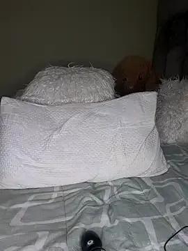 SlimRose24 — Freechat on StripChat