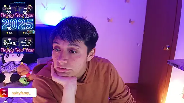 spicyferny on StripChat