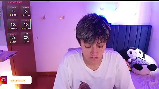 spicyferny on StripChat