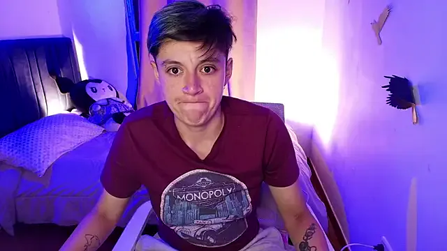 spicyferny on StripChat