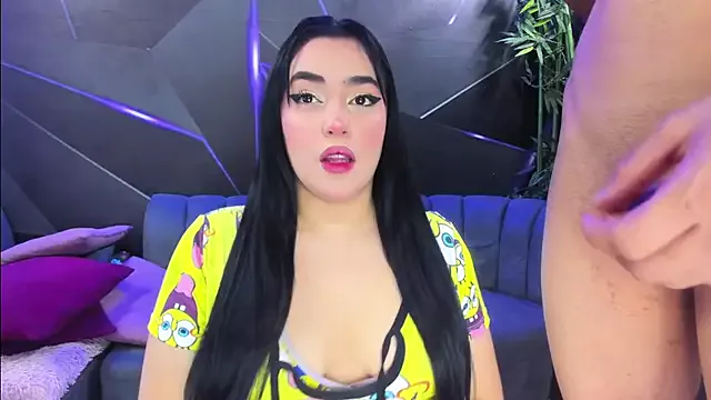 taylor_camhot on StripChat