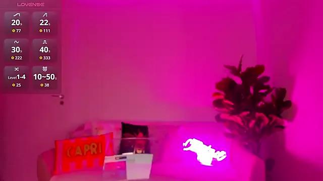 TiaBelle — Tease my pussy