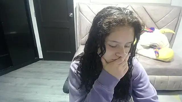 Velvet_Moon_V on StripChat 