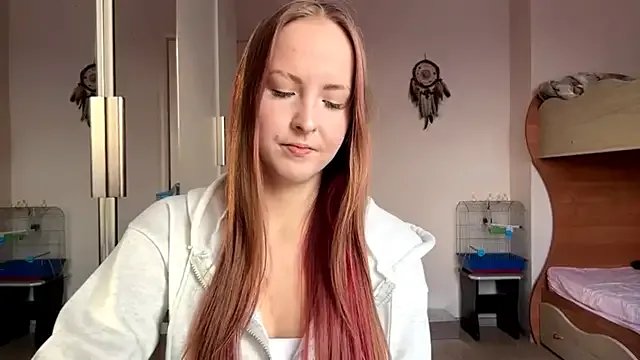 velvetmary on StripChat 