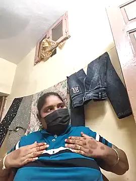 Villageanuty on StripChat 