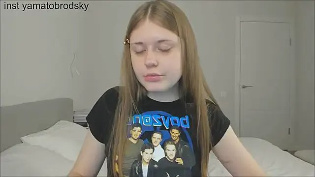 YamatoBrodsky on StripChat 