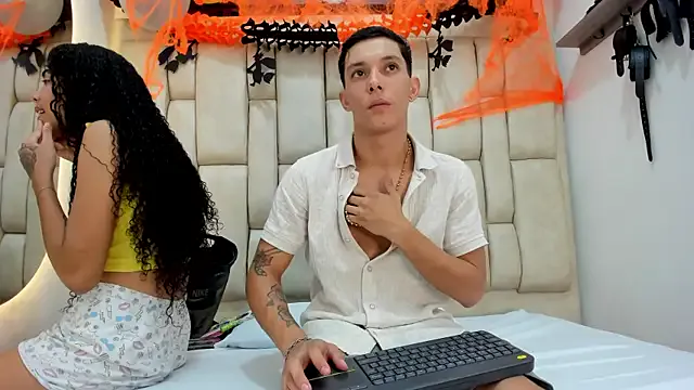 ZafiroAndFlynn on StripChat