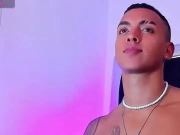 Photos of adriianlopez from Chaturbate is Freechat