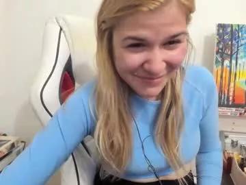 Photos of artsyandcraftsy_ from Chaturbate is Freechat