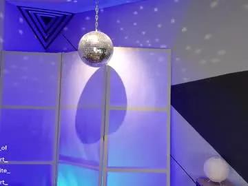 bubblewhite_ from Chaturbate