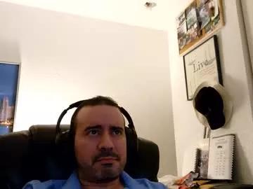 djdancer82 from Chaturbate