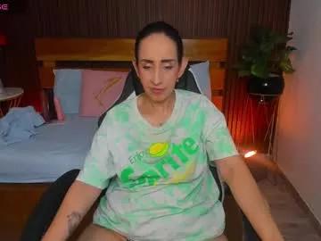 jadde13 from Chaturbate