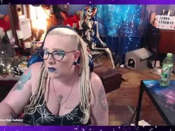 jennastorm19 from Chaturbate