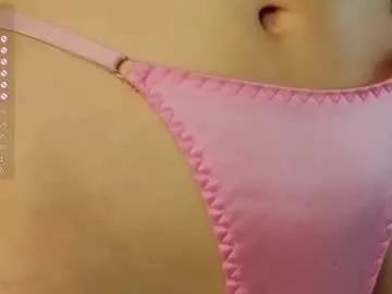 Freechat girls entertainers: Energize your senses with our matured streamers, who make messaging sweet and slutty at the same time.