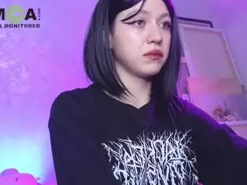 Photos of queenofwandss from Chaturbate is Freechat