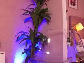 rebeccabrownie_ from Chaturbate