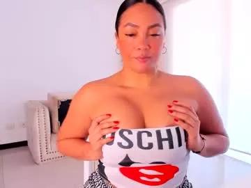 sexysofiiax