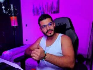 Photos of bruno_oconer from Flirt4Free is Freechat