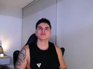 Photos of christian_valencia from Flirt4Free is Freechat