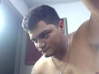 david_try_aria_flex_saantiiago from Flirt4Free is Freechat