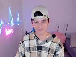 Photos of joe_johnsonn from Flirt4Free is Freechat