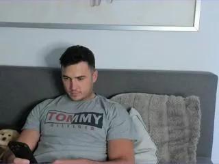 paul_black from Flirt4Free is Freechat