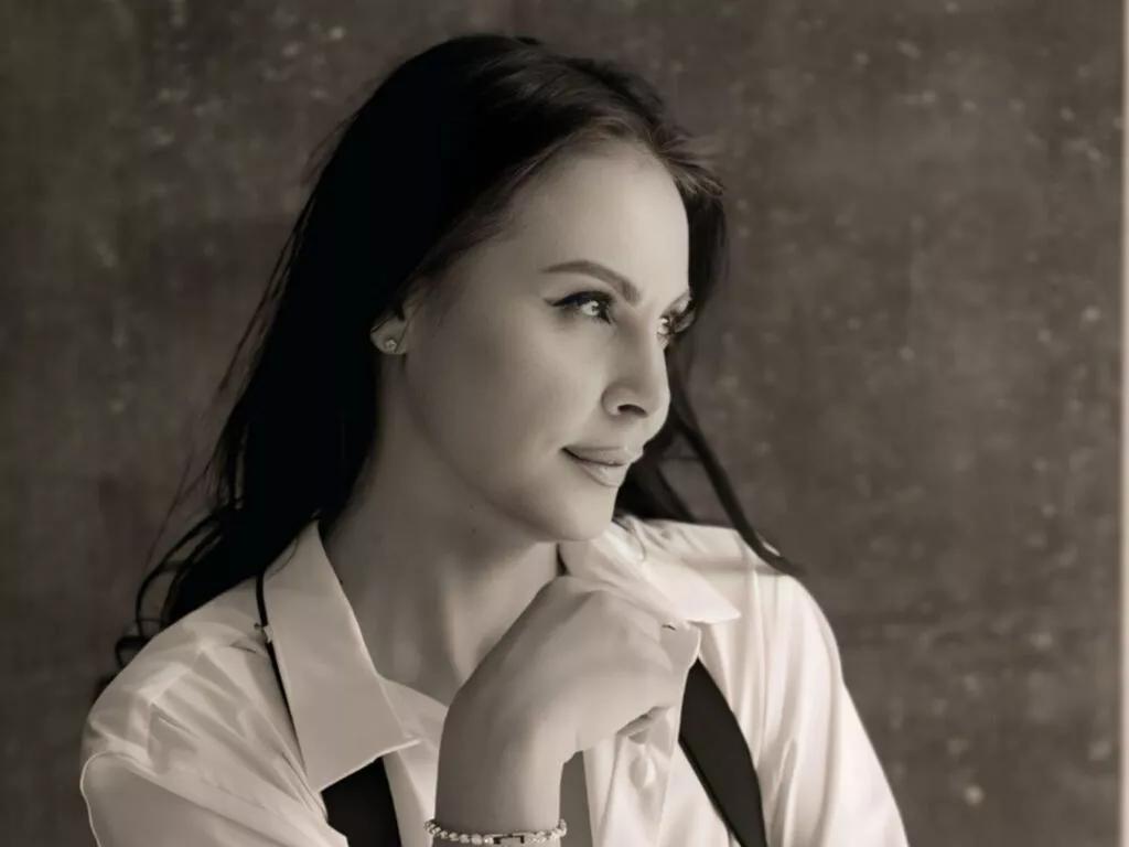 Photos of AngelinaKunis from LiveJasmin is Freechat