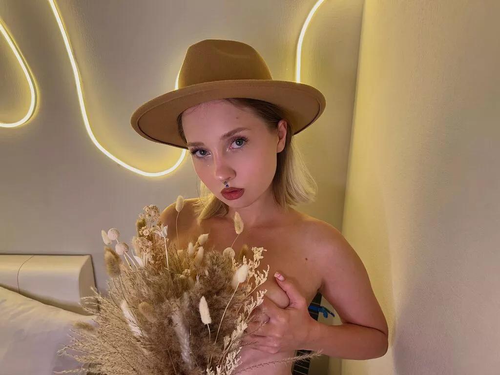 Photos of CandiceKingz from LiveJasmin is Freechat